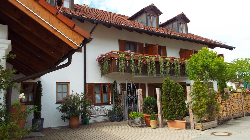 Hotel Isartaler Hof โวลฟรัทส์เฮาเซิน ภายนอก รูปภาพ