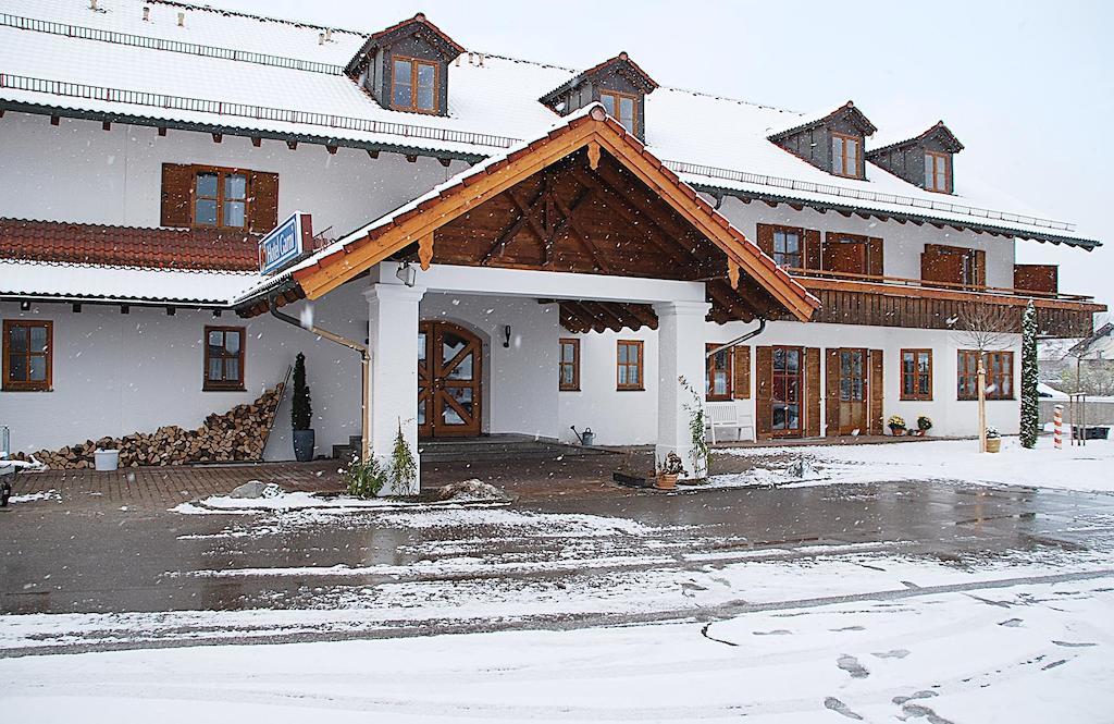 Hotel Isartaler Hof โวลฟรัทส์เฮาเซิน ภายนอก รูปภาพ